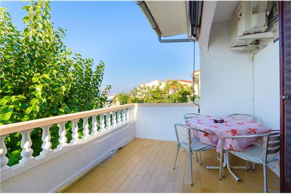 Apartment A2, for 4 persons