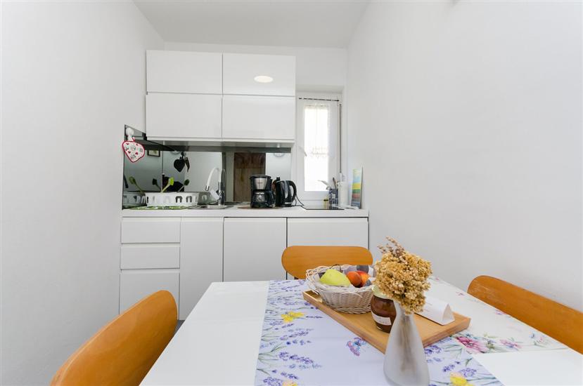 Apartment A2, for 4 persons