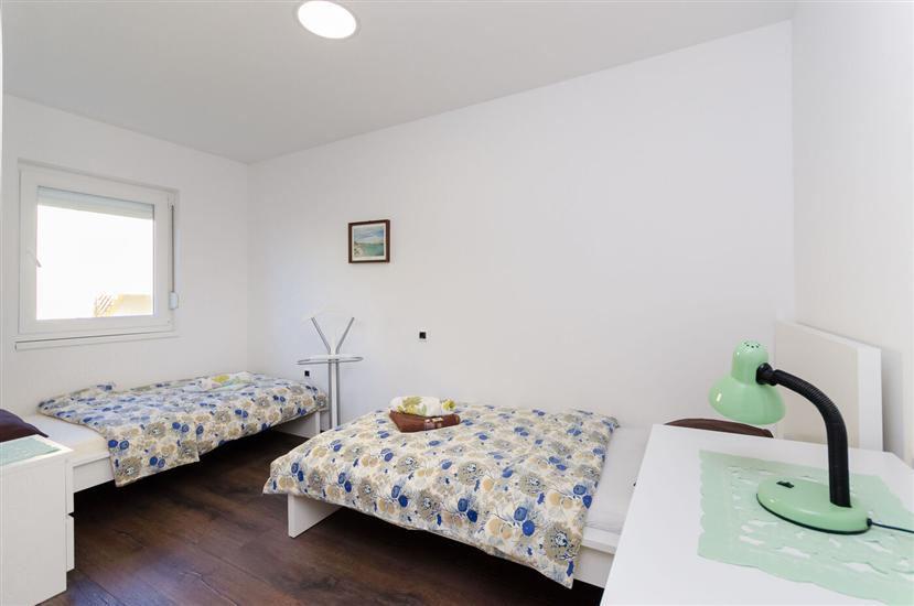 Apartment A2, for 4 persons