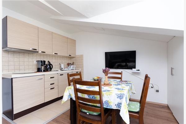 Apartment A3, for 4 persons