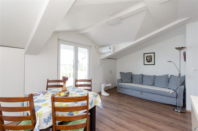 Apartment A3, for 4 persons