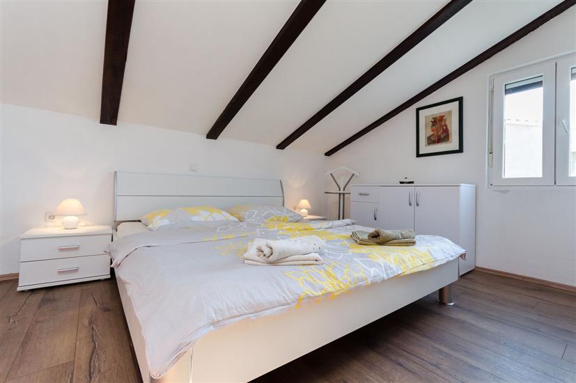 Apartment A3, for 4 persons