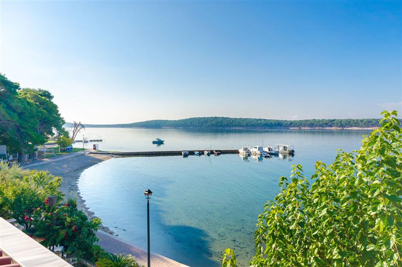 Apartment A4, for 4 persons