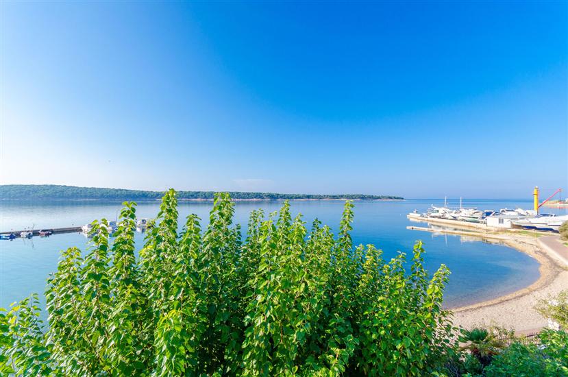 Apartment A4, for 4 persons