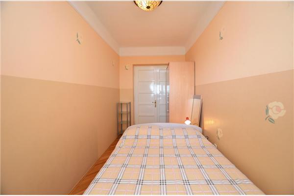 Apartment A1, for 8 persons