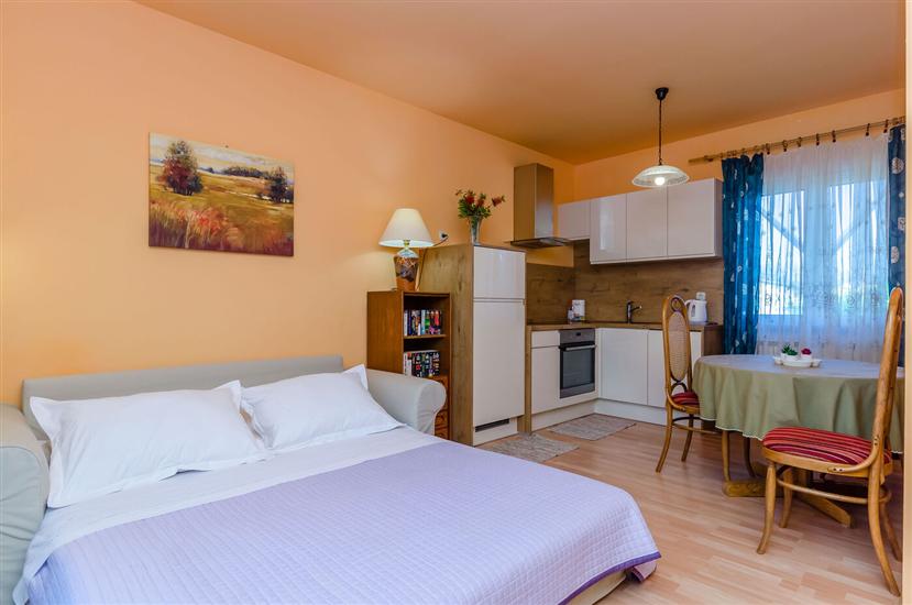 Apartment A2, for 4 persons
