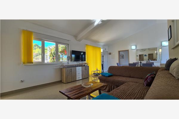 Apartment A2, for 4 persons