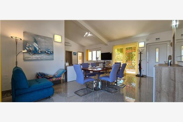 Apartment A2, for 4 persons