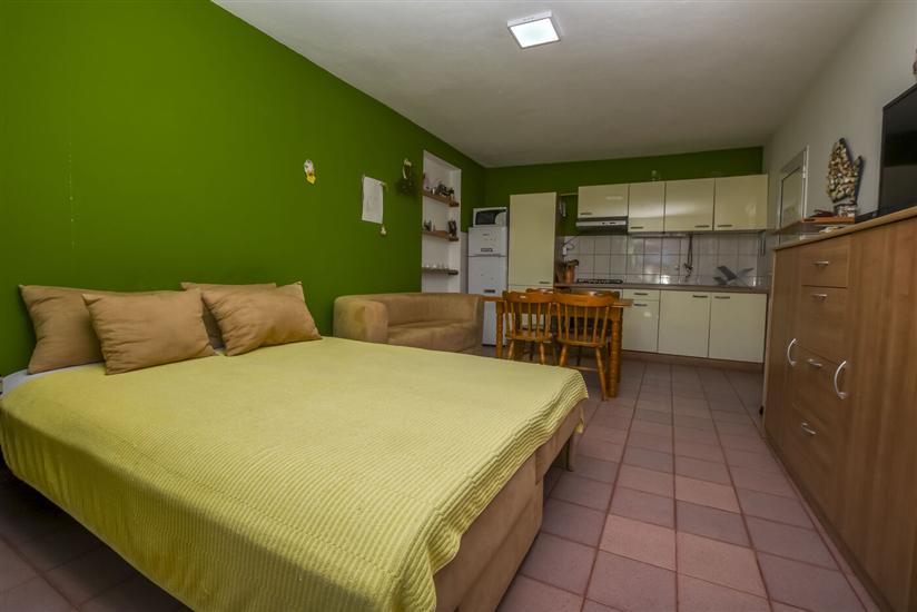 Apartment A4, for 2 persons
