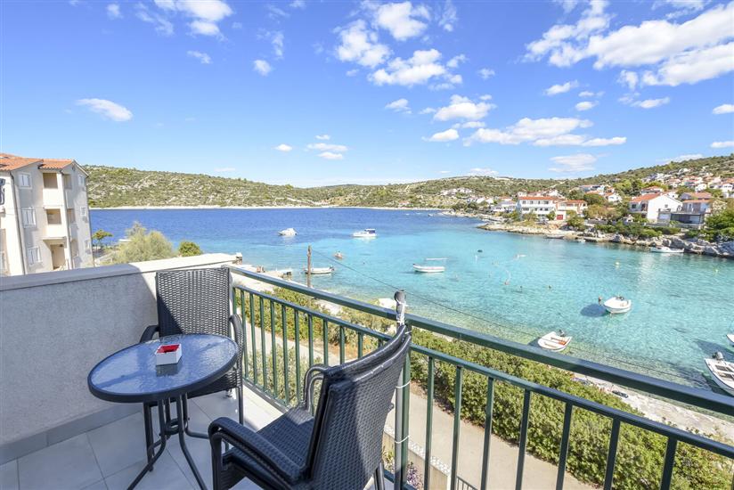 Apartment A3, for 4 persons