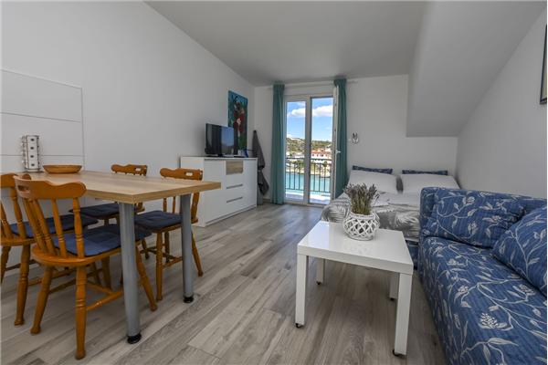 Apartment A2, for 4 persons