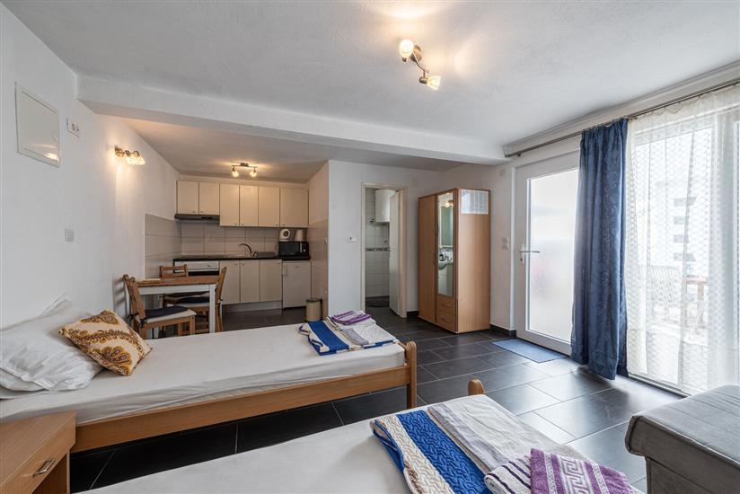 Apartment A2, for 3 persons
