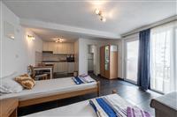 Apartment A2, for 3 persons