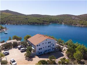 Remote cottage Middle Dalmatian islands,BookplaceFrom 220 €