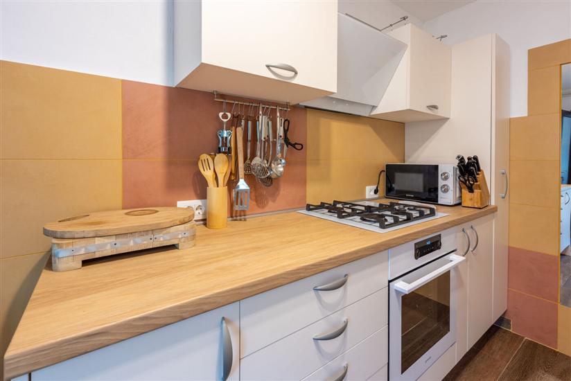 House A1, for 10 persons