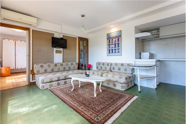 House A1, for 10 persons