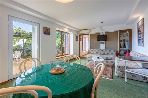 House A1, for 10 persons