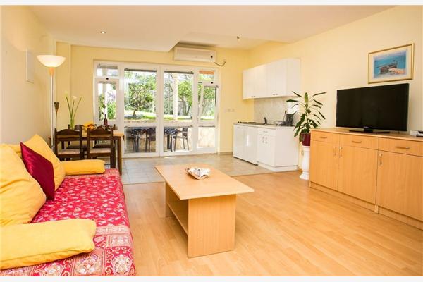 Apartment A2, for 4 persons