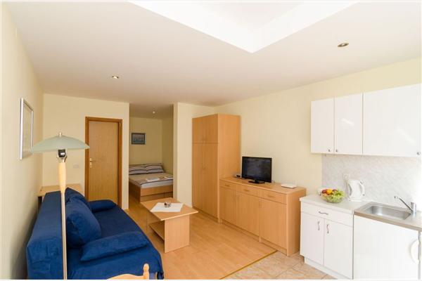 Apartment A1, for 3 persons