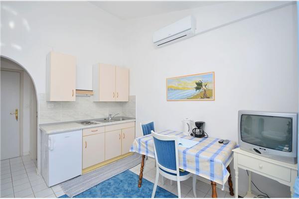 Apartment A4, for 2 persons