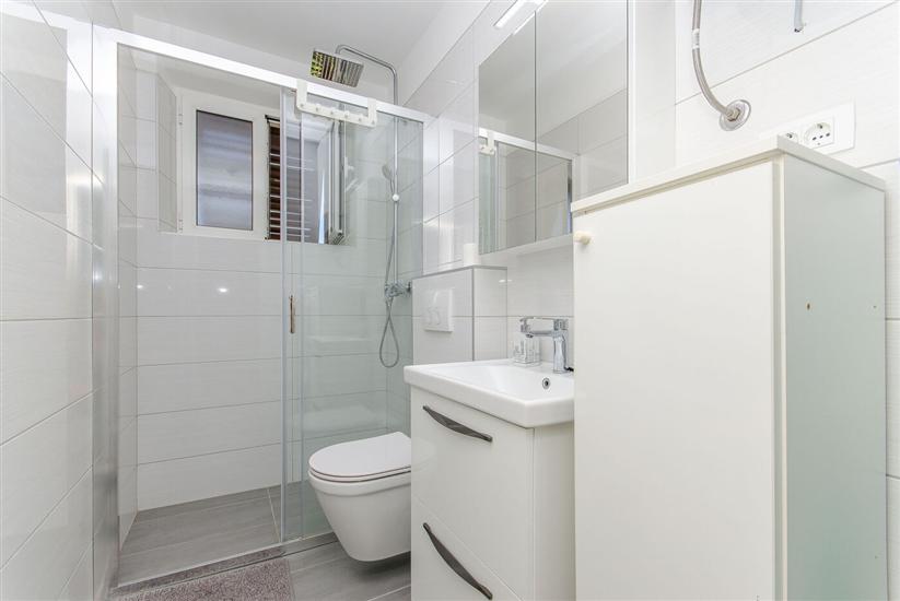 Apartman A1, na 5 osebe