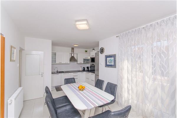 Apartman A1, na 5 osebe