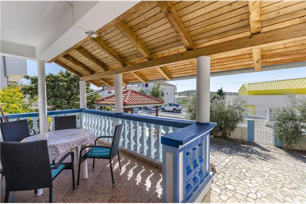 Apartment A1, for 4 persons