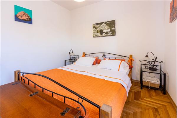 Apartment A1, for 4 persons