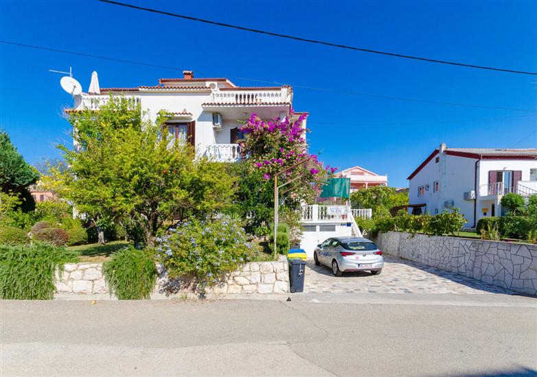 Apartments Ljubica J