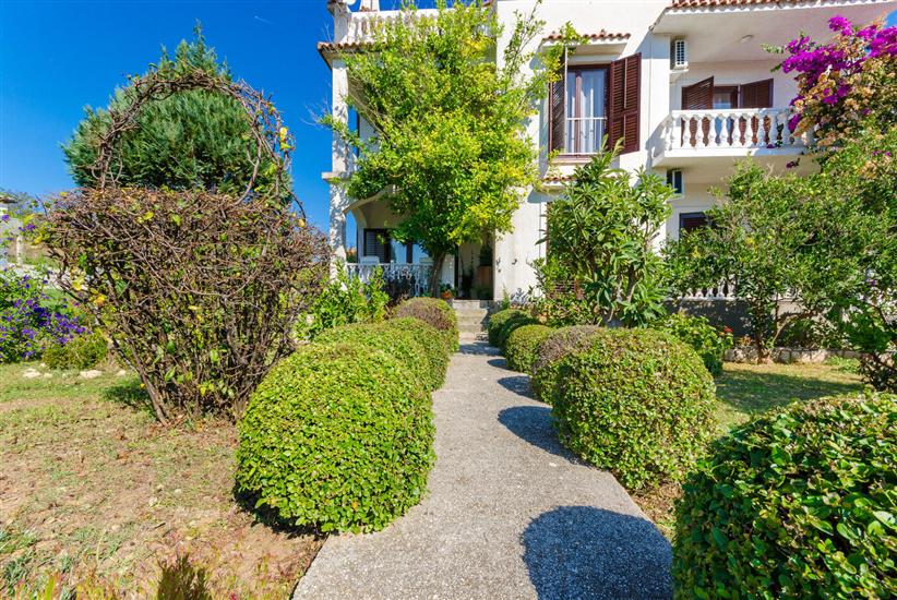 Apartments Ljubica J