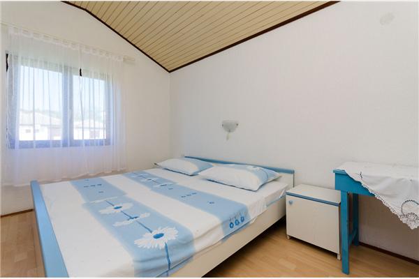 Apartment A4, for 4 persons