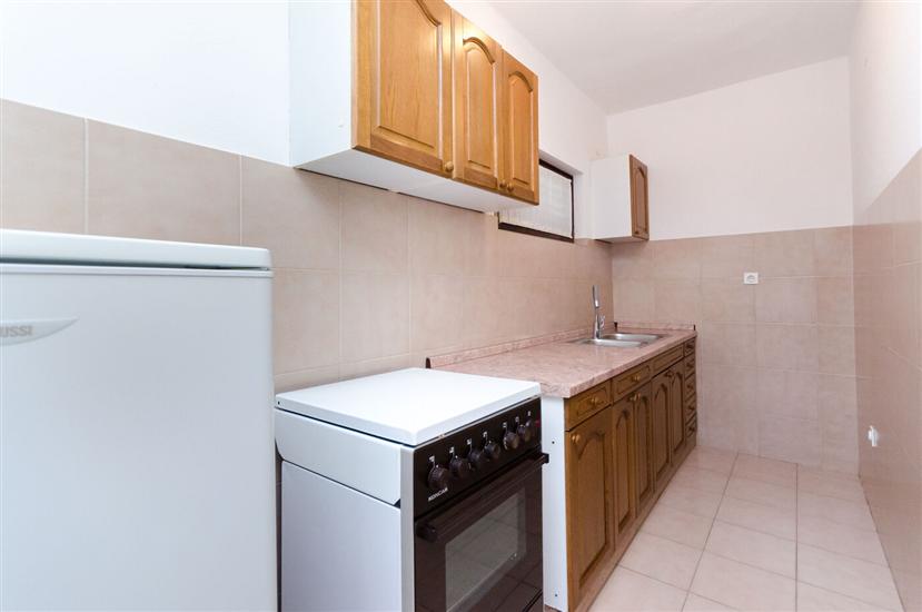 Apartment A1, for 5 persons