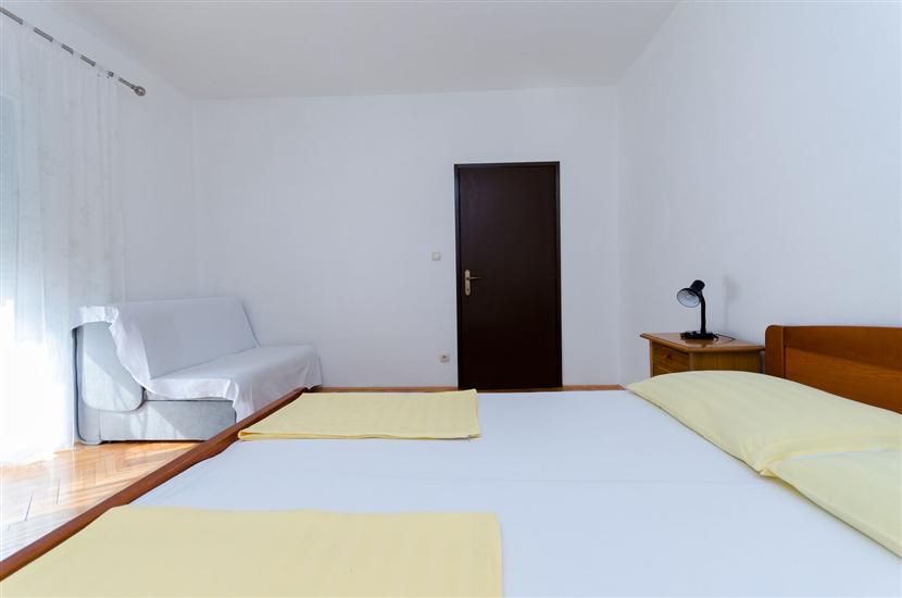 Apartment A2, for 5 persons