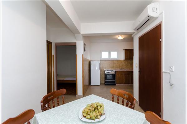 Apartment A3, for 5 persons