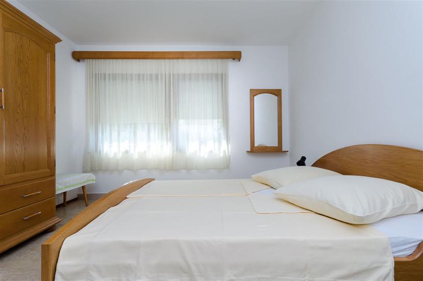 Apartment A3, for 5 persons