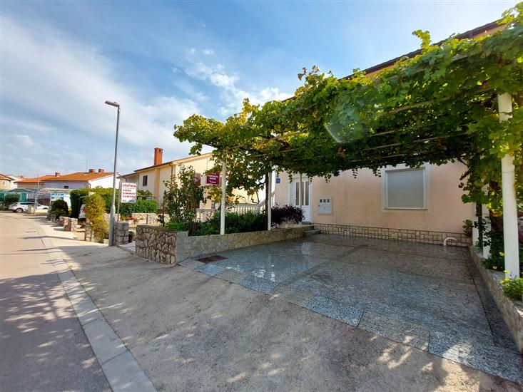 Apartments and Room Ivanka Petar