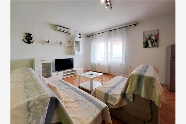 Apartment A2, for 4 persons