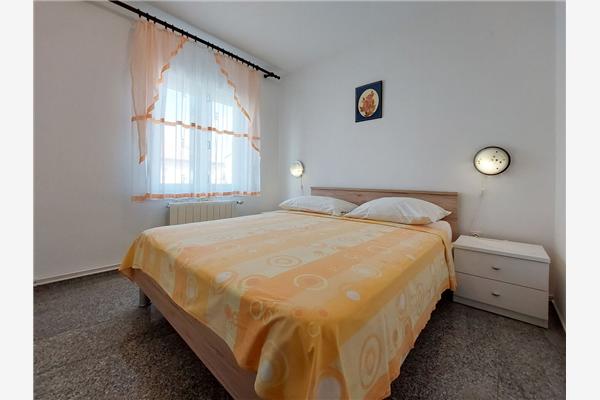 Apartment A2, for 4 persons