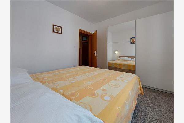 Apartment A2, for 4 persons
