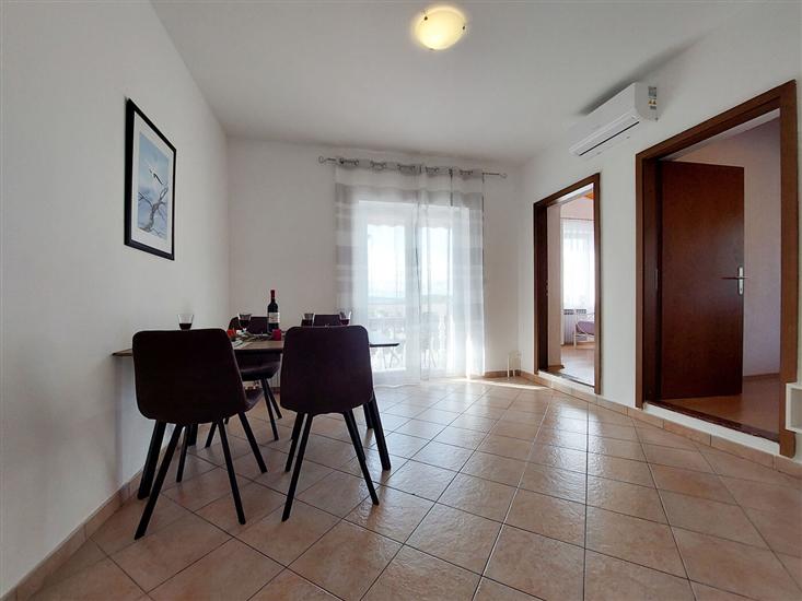 Apartment A2, for 4 persons