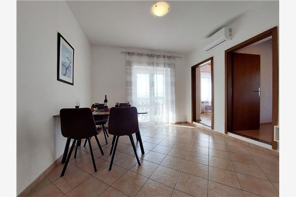 Apartment A2, for 4 persons