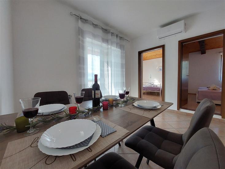 Apartment A2, for 4 persons