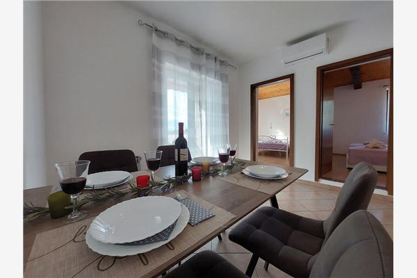 Apartment A2, for 4 persons