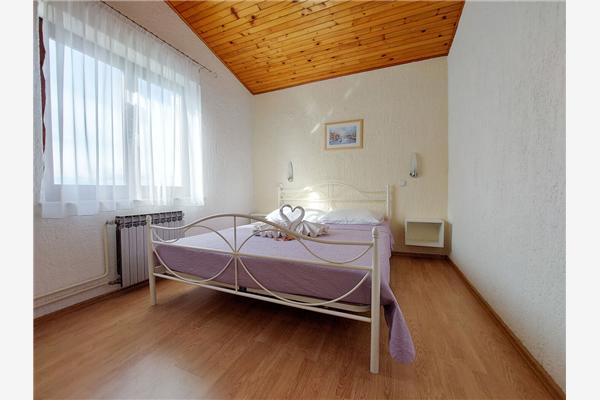 Apartment A2, for 4 persons