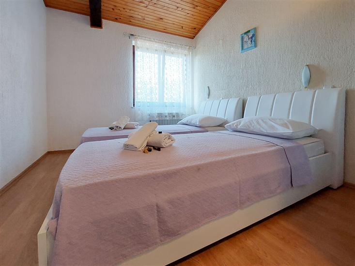 Apartment A2, for 4 persons