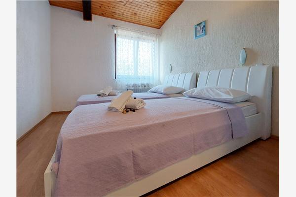 Apartment A2, for 4 persons