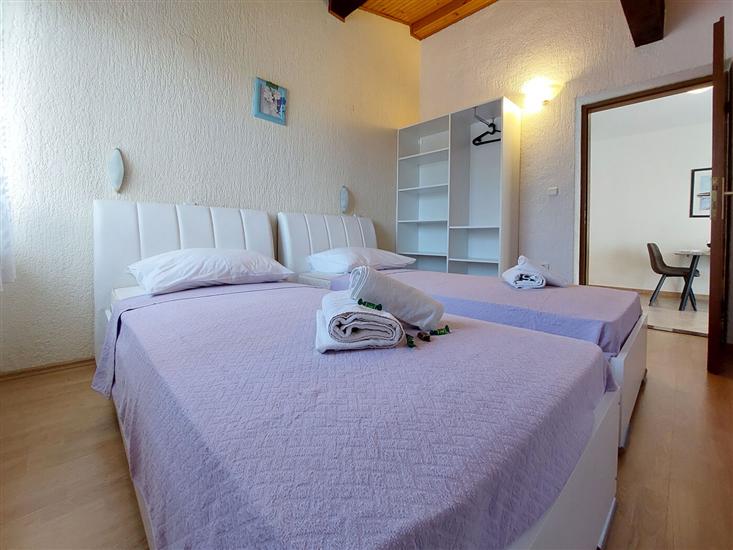Apartment A2, for 4 persons