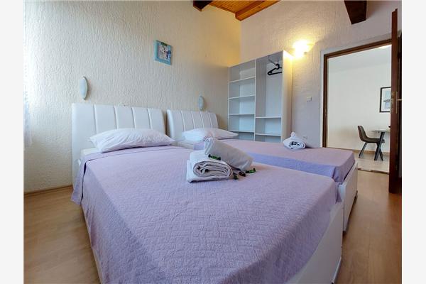 Apartment A2, for 4 persons