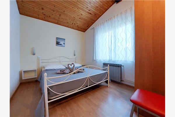 Apartment A3, for 6 persons