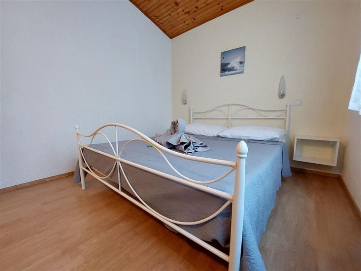 Apartment A3, for 6 persons